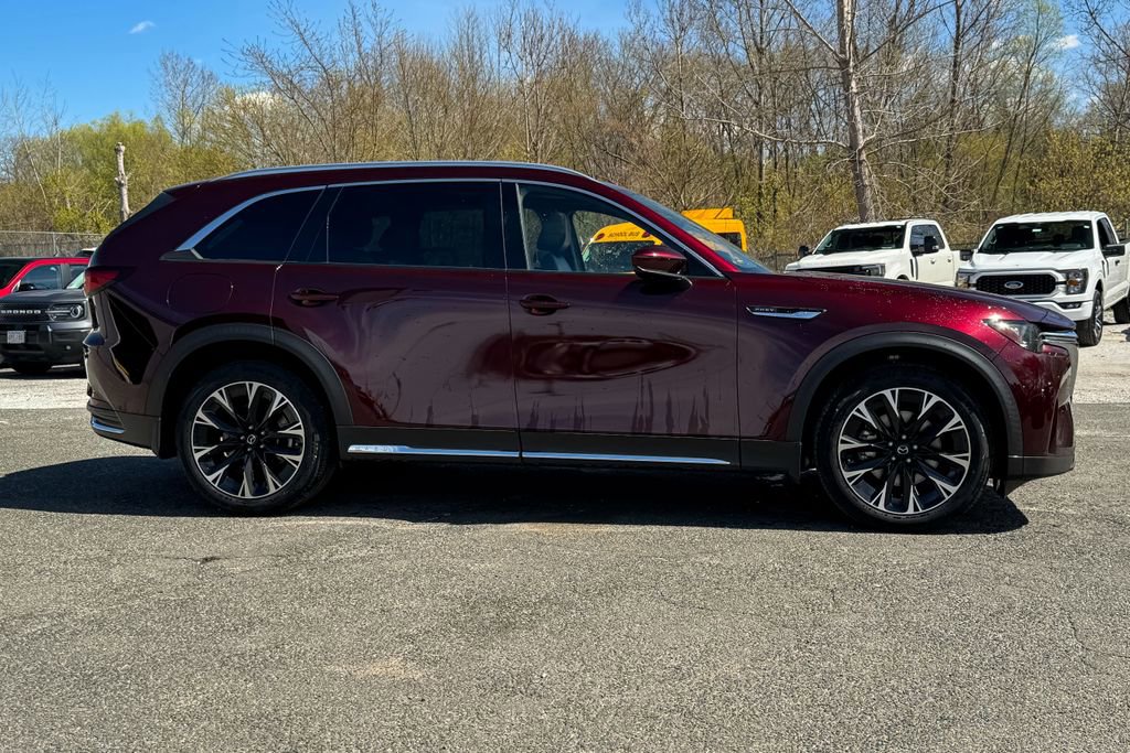 Used 2024 MAZDA CX-90 Plug-In Hybrid w/ Premium Plus AWD/4WD image 2