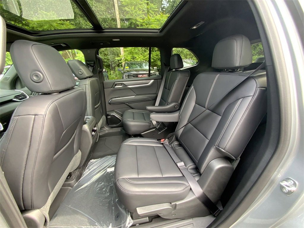 New 2025 GMC Acadia Elevation w/ Elevation Premium Package image 25
