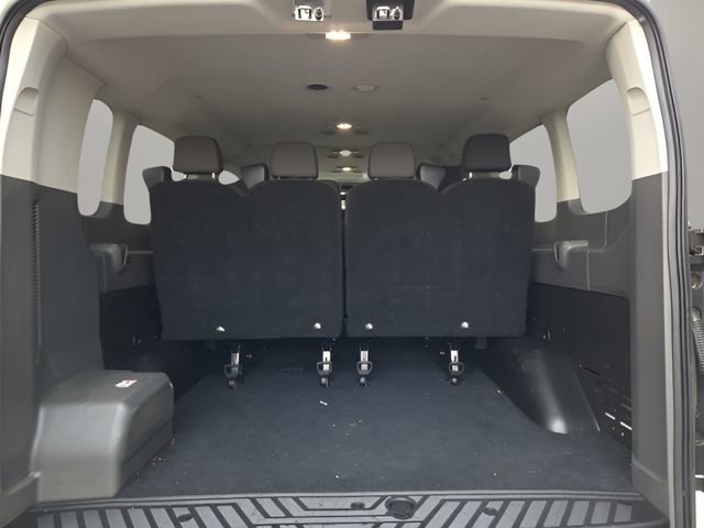 Used 2023 Ford Transit 350 XLT image 19