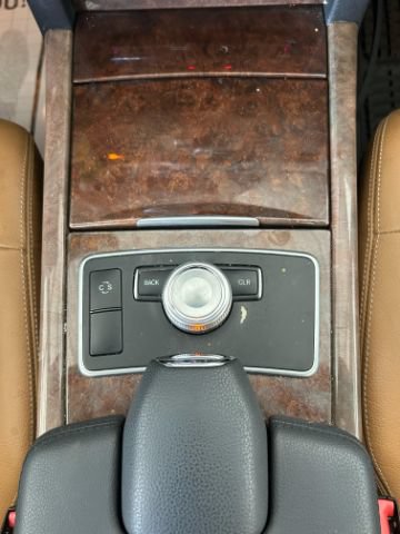 Used 2013 Mercedes-Benz E 350 4MATIC Sedan image 14