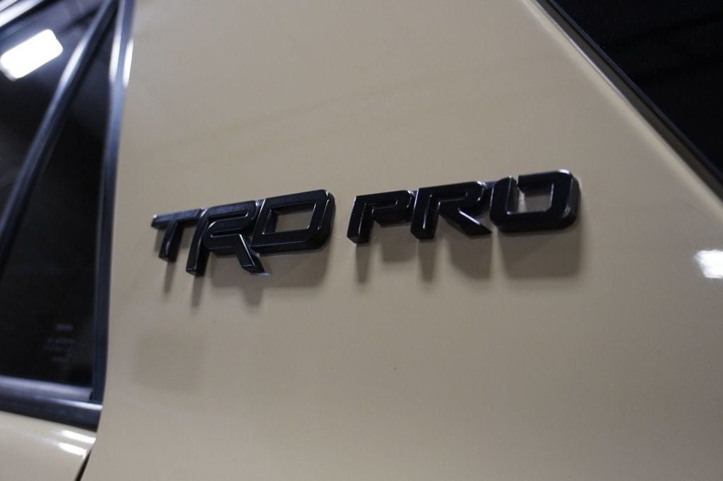 Used 2016 Toyota 4Runner TRD Pro AWD/4WD image 8