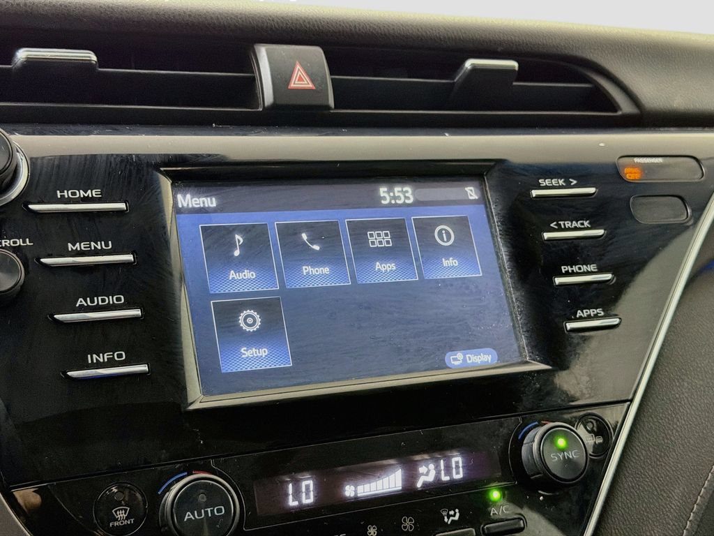 Used 2018 Toyota Camry XSE FWD image 25