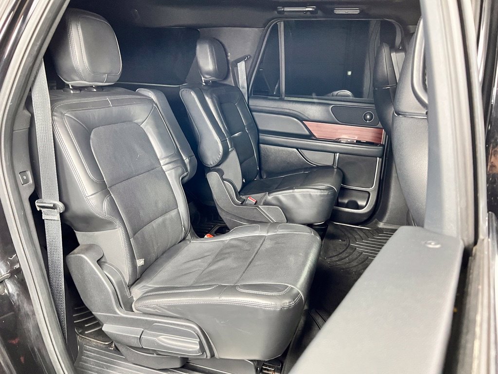 Used 2024 Lincoln Navigator L 4WD image 19