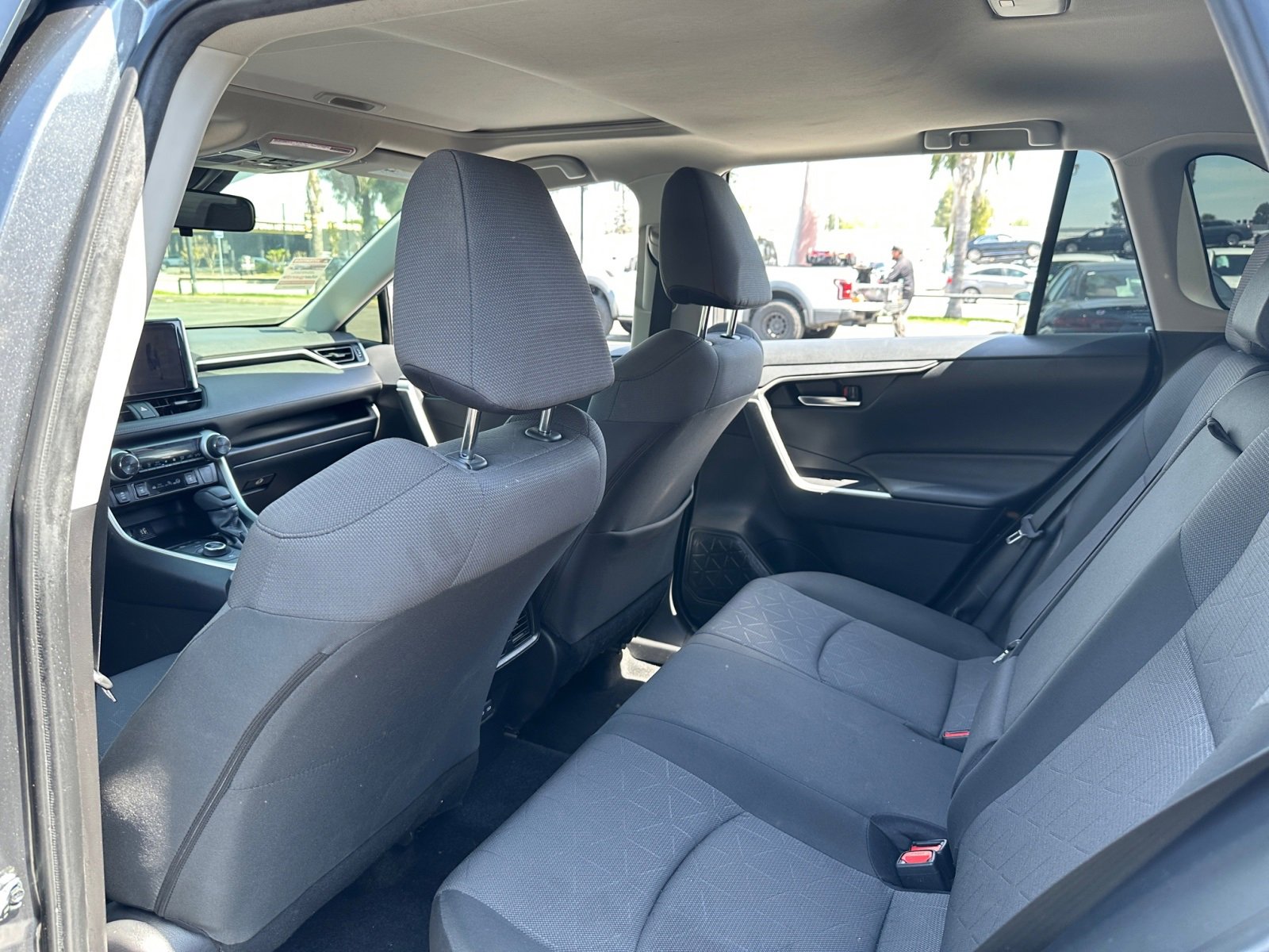 Used 2023 Toyota RAV4 XLE image 17