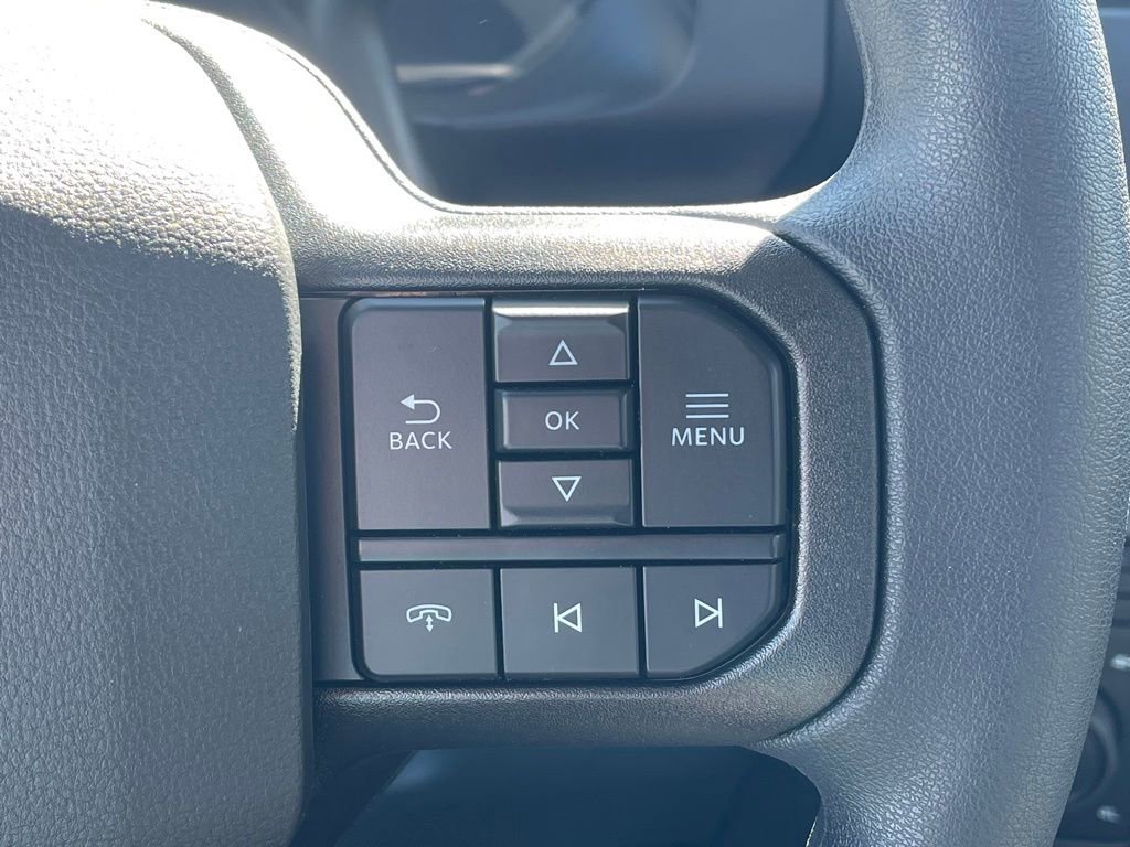 New 2025 Ford F550 4x4 Regular Cab Super Duty image 5