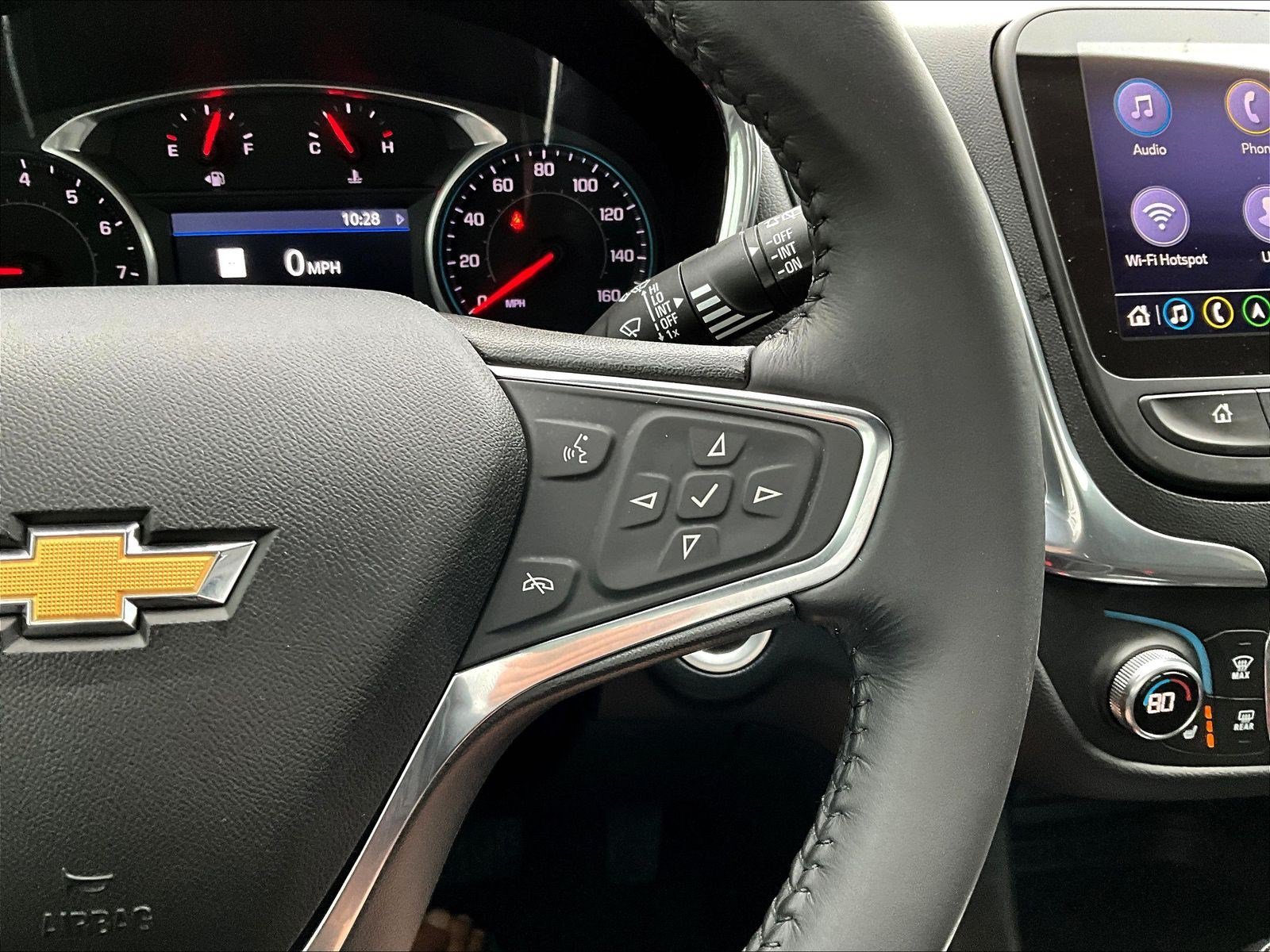 Used 2019 Chevrolet Equinox LT FWD image 12