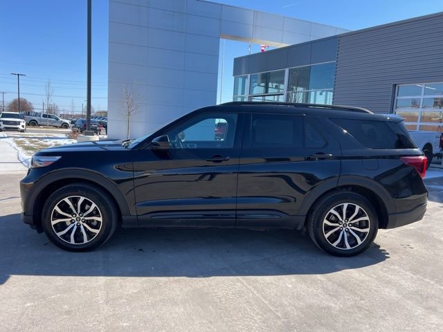 Used 2023 Ford Explorer ST image 8