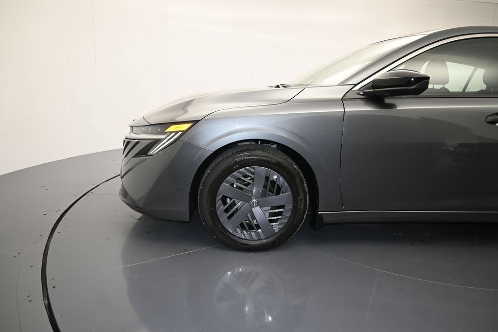 New 2026 Nissan Sentra S w/ S Cold Weather Package FWD image 9