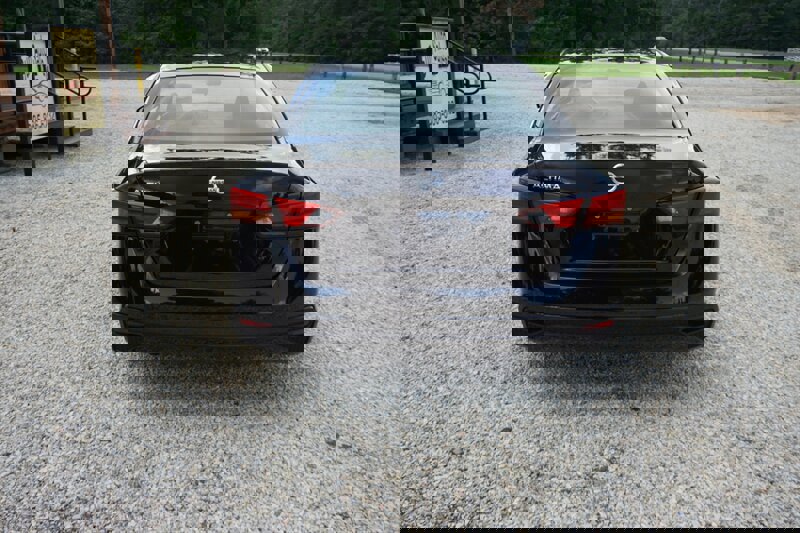 Used 2021 Nissan Altima 2.5 S w/ Driver Assist Package image 7