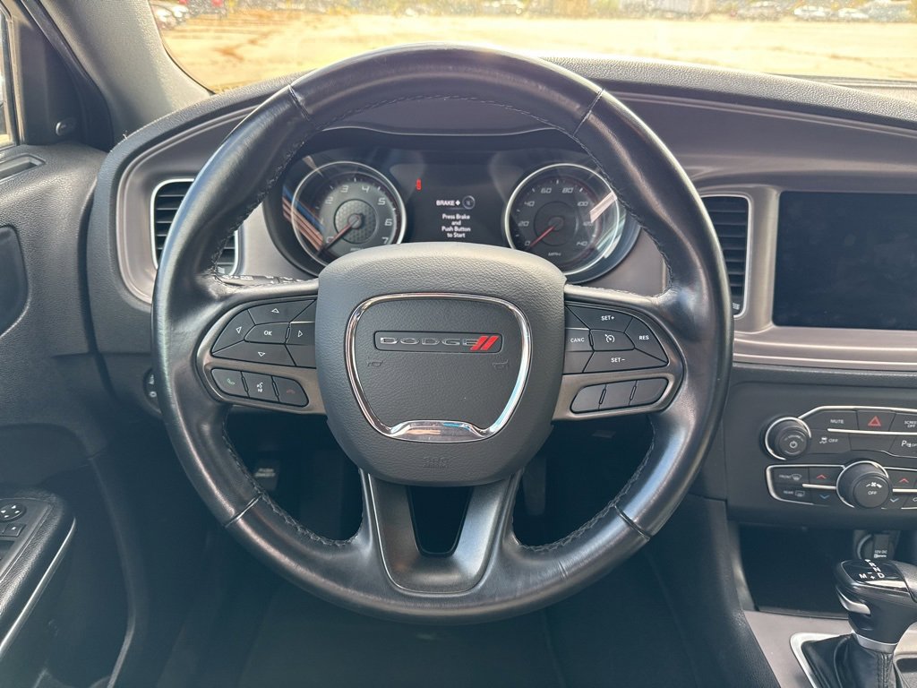 Used 2023 Dodge Charger SXT image 3