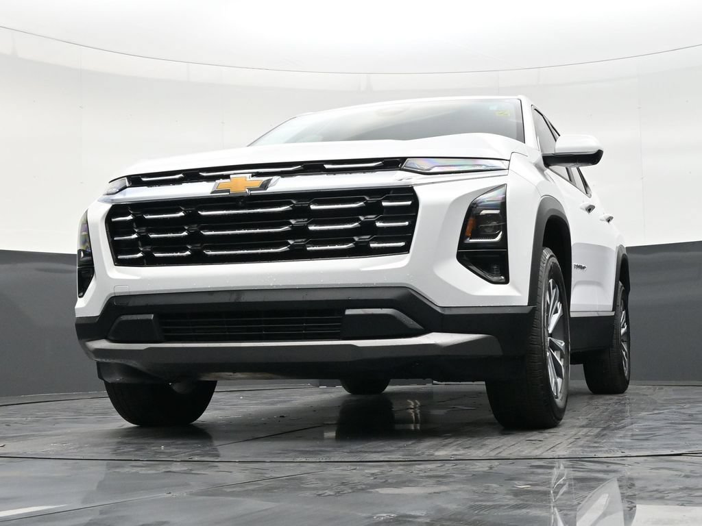 Used 2025 Chevrolet Equinox LT w/ Safety and Technology Package FWD image 26