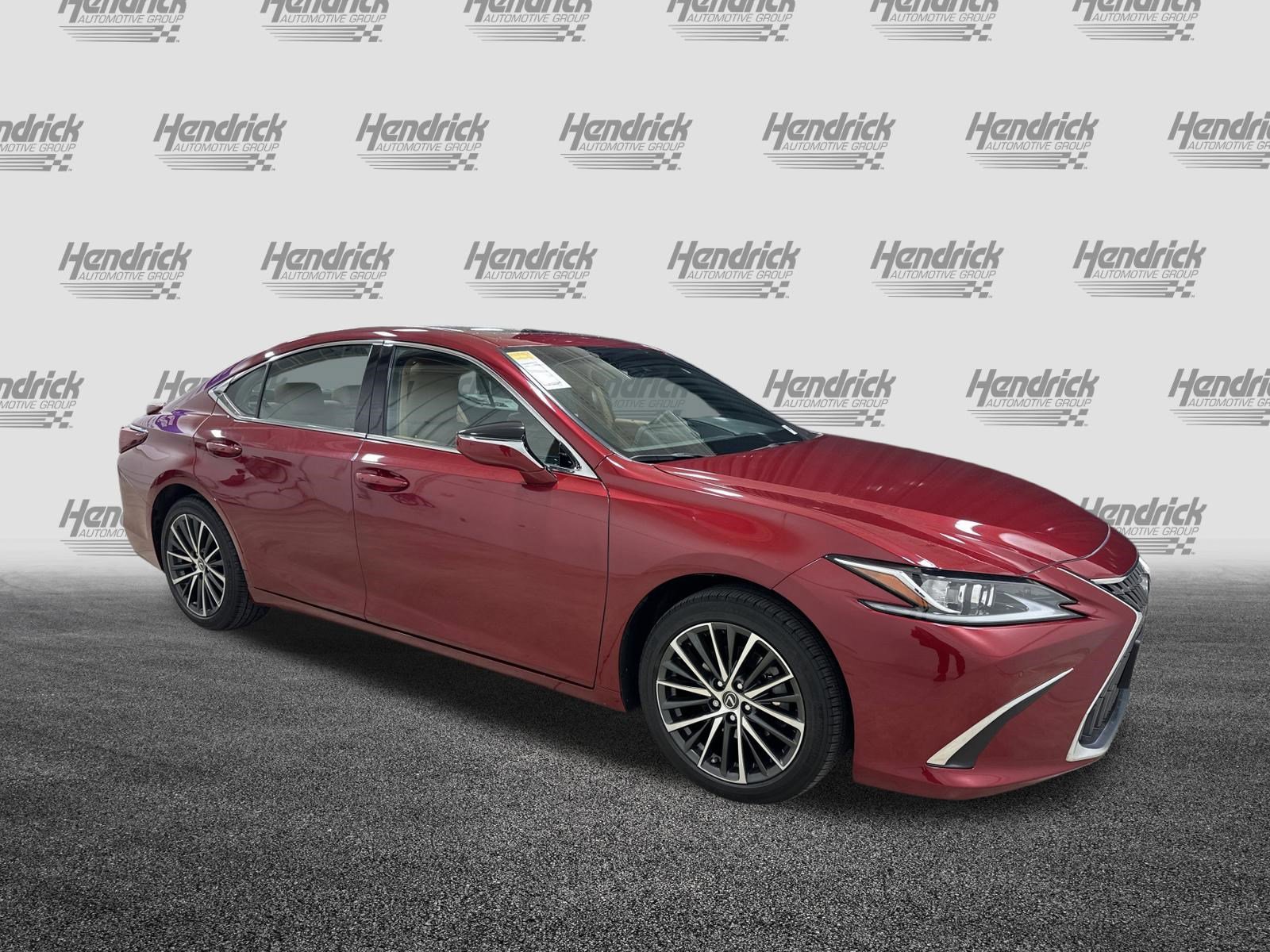 Certified 2023 Lexus ES 350 w/ Premium Package image 2