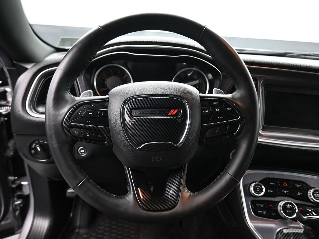 Used 2018 Dodge Challenger SXT w/ Super Sport Group (SS/T) image 14