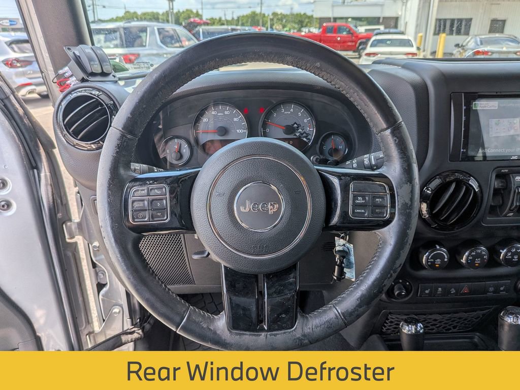 Used 2017 Jeep Wrangler Unlimited Sahara AWD/4WD image 30