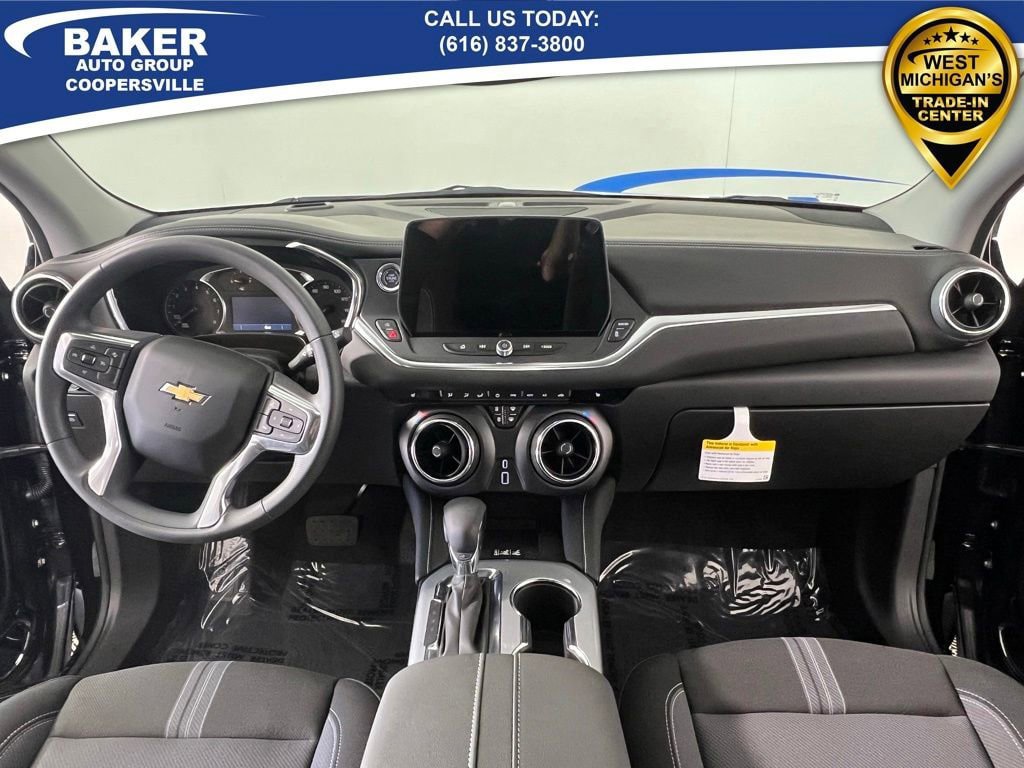 New 2026 Chevrolet Blazer LT w/ Convenience Package AWD/4WD image 11