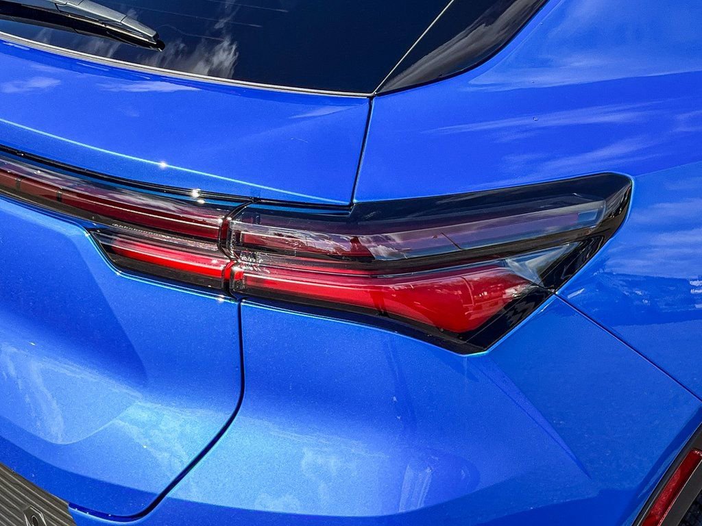 New 2026 Chevrolet Equinox EV LT image 8