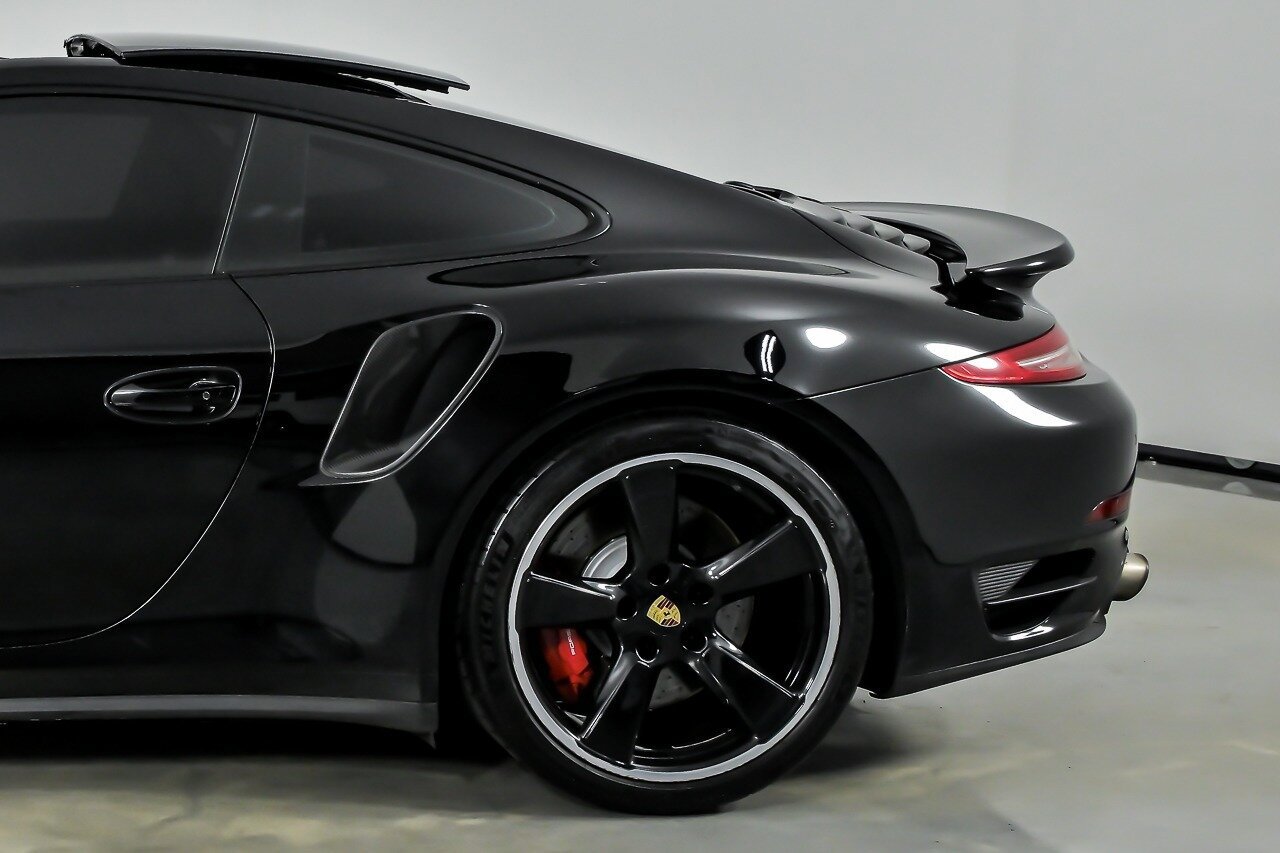 Used 2015 Porsche 911 Turbo AWD/4WD image 8