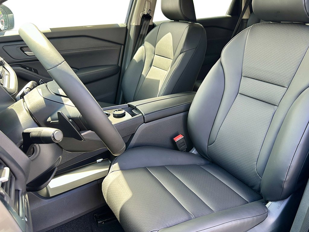 New 2026 Nissan Rogue SV w/ SV Premium Package image 24