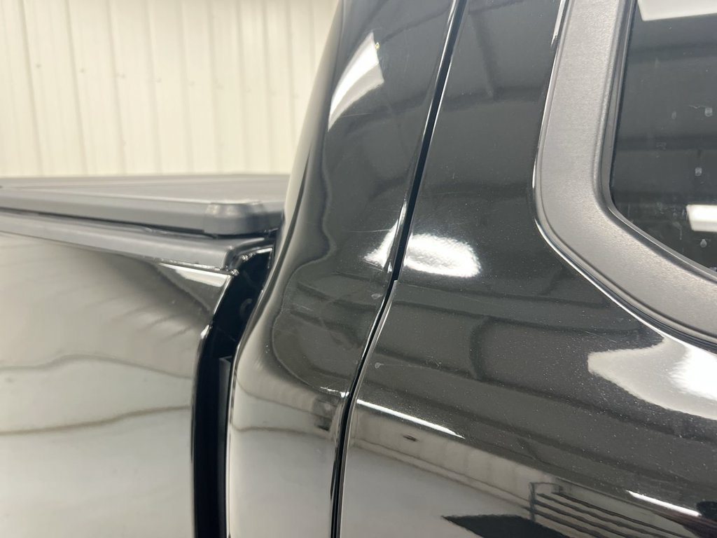Used 2019 RAM 1500 Laramie w/ Sport Appearance Package AWD/4WD image 29