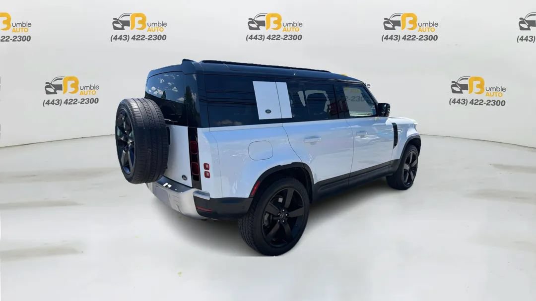 Used 2020 Land Rover Defender 110 SE AWD/4WD image 5