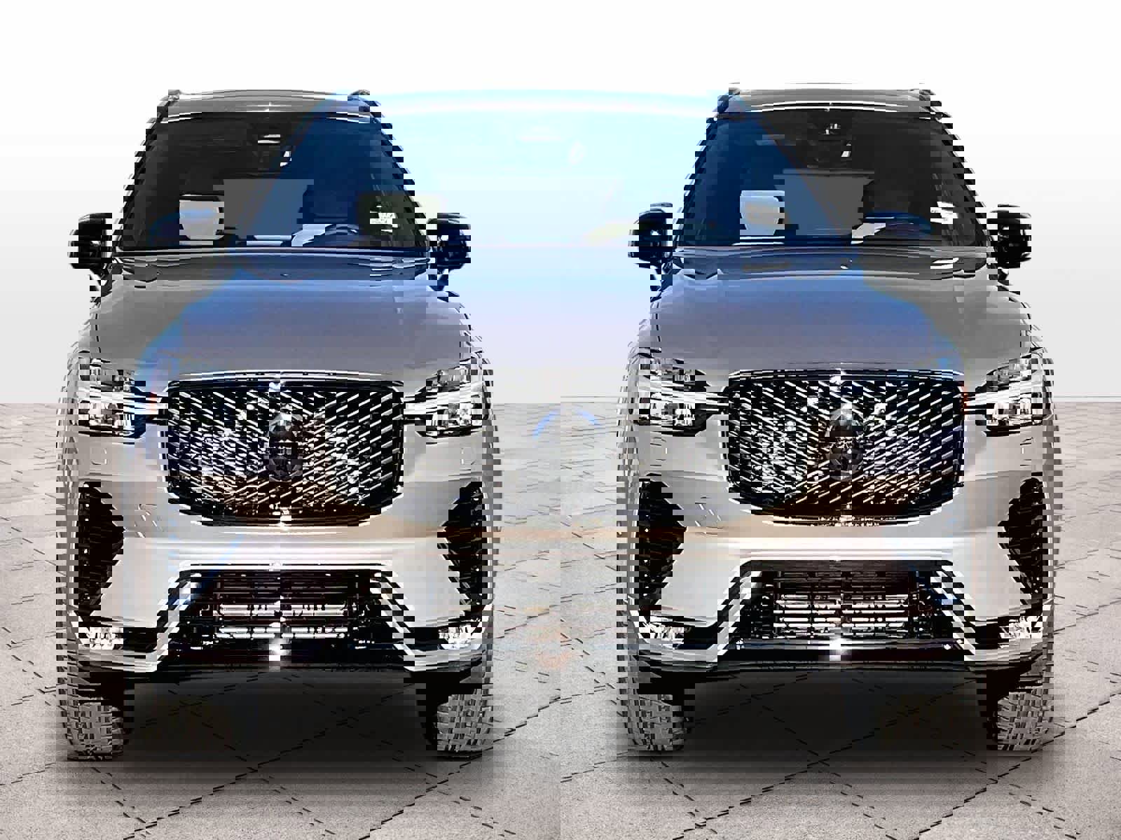 New 2026 Volvo XC60 B5 Plus w/ Protection Package Premier image 5