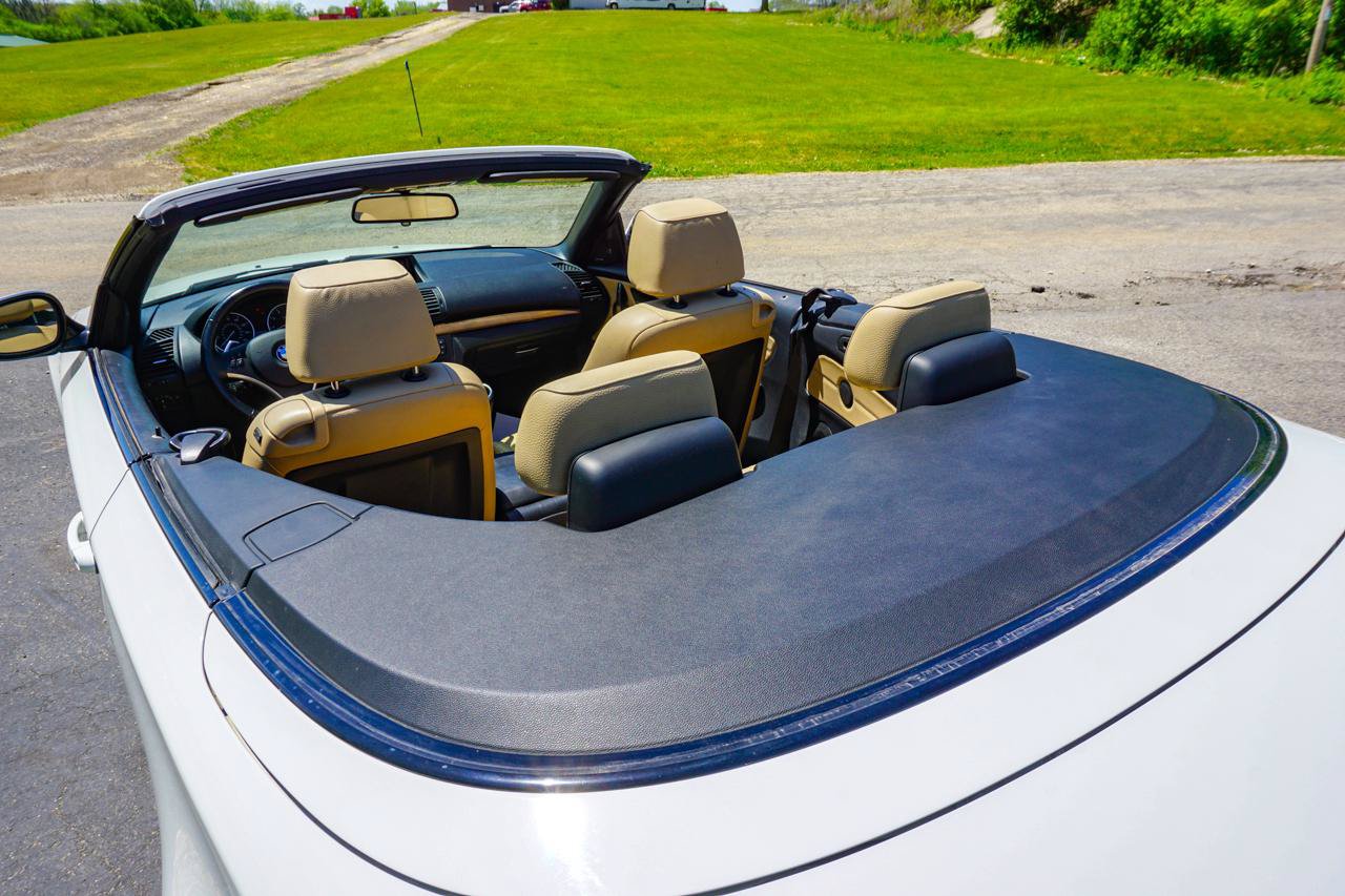 Used 2012 BMW 128i Convertible RWD image 40