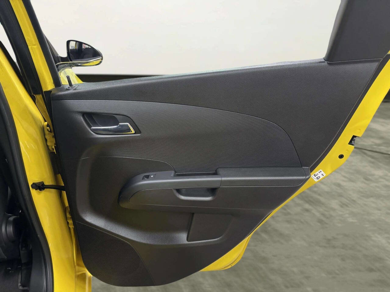 Used 2015 Chevrolet Sonic LT w/ LT Promotional Package image 17