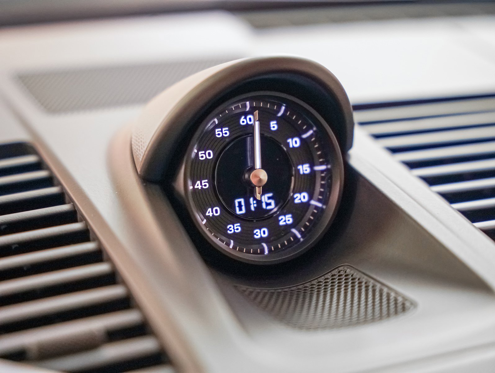 Used 2024 Porsche 911 Carrera 4 GTS image 24