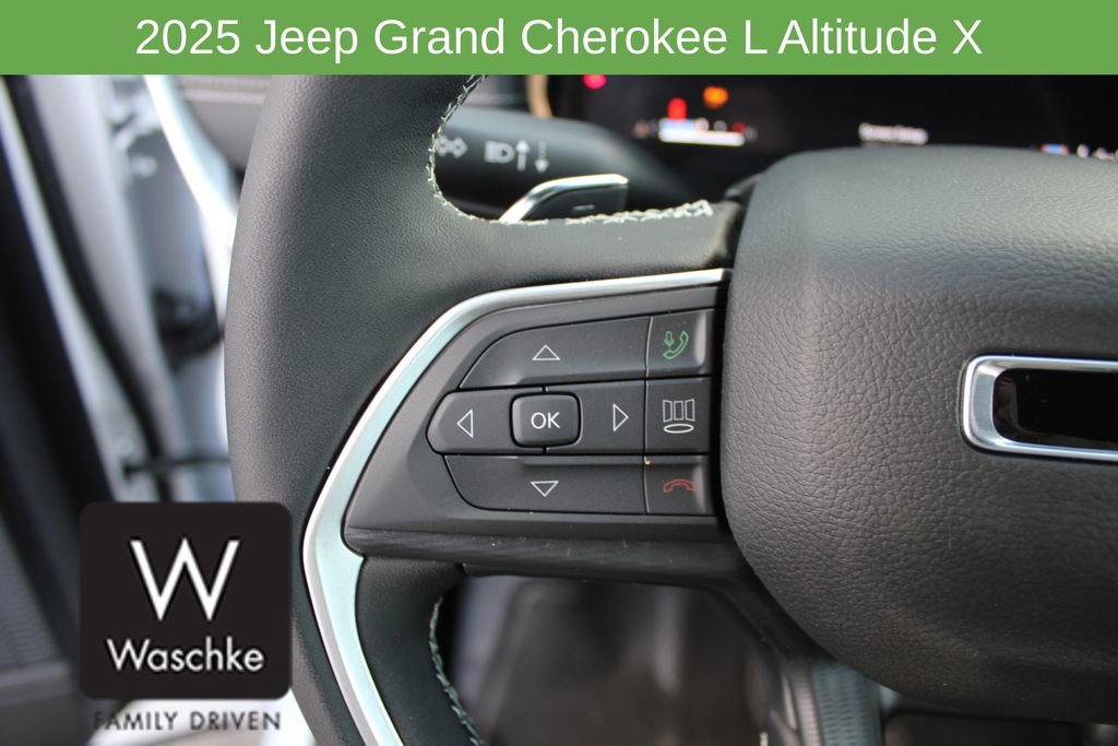 New 2025 Jeep Grand Cherokee L Altitude image 27