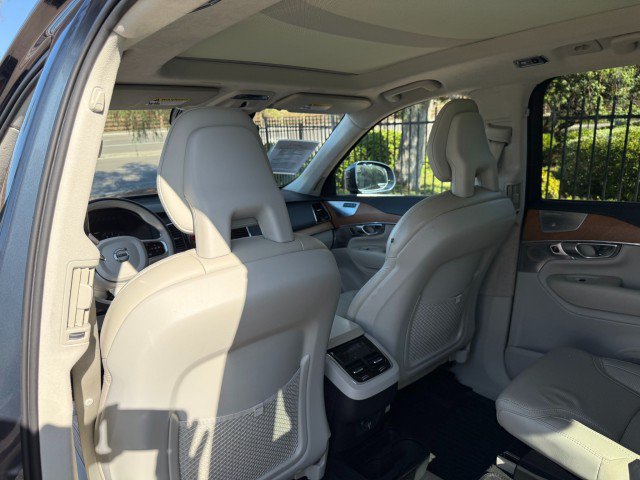 Used 2020 Volvo XC90 T6 Inscription AWD/4WD image 12