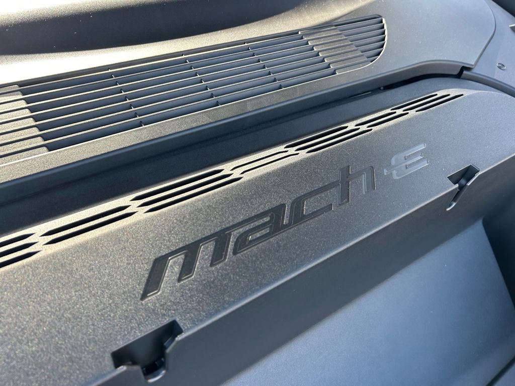 Used 2025 Ford Mustang Mach-E Premium AWD/4WD image 30