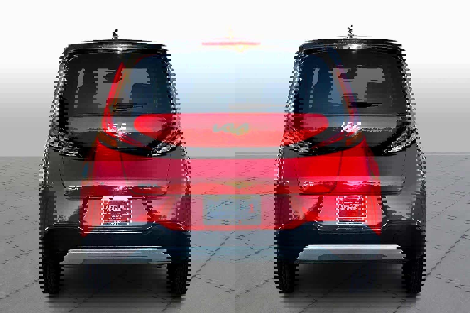 Used 2023 Kia Soul LX image 4