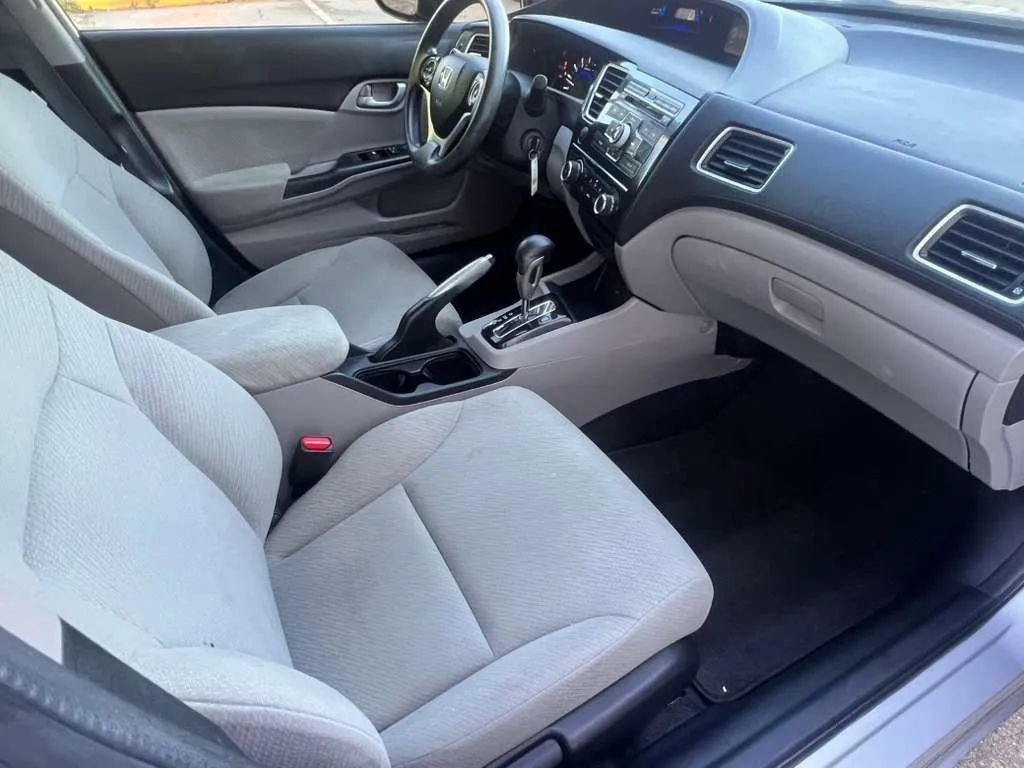 Used 2013 Honda Civic LX image 17