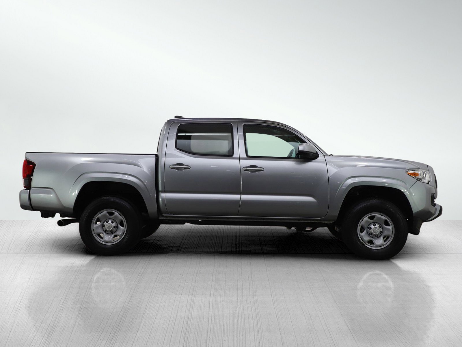 Used 2023 Toyota Tacoma SR image 6
