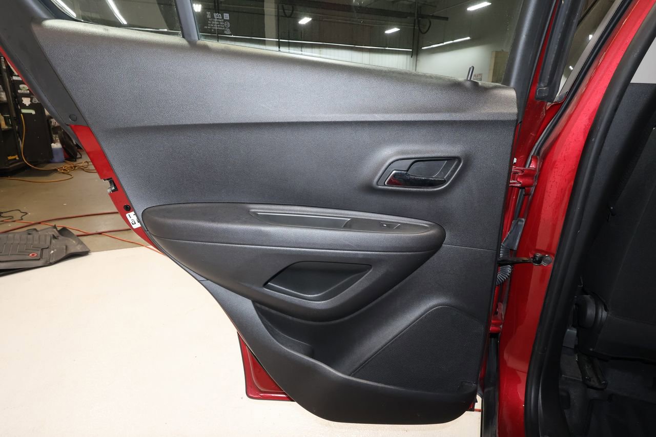 Used 2015 Chevrolet Trax LS w/ LPO, Cargo Package image 11