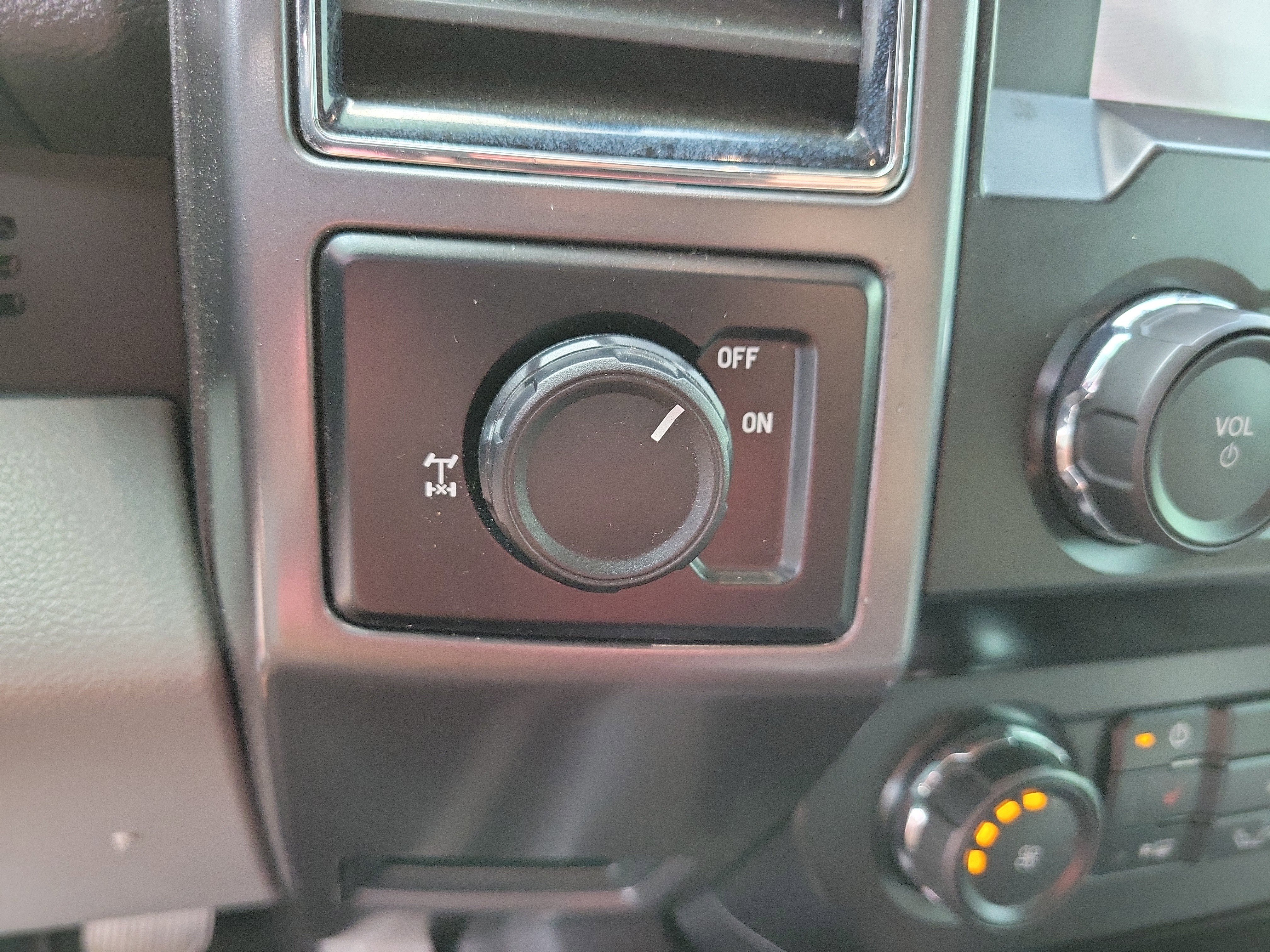 Used 2019 Ford F150 XLT w/ Equipment Group 302A Luxury RWD image 20