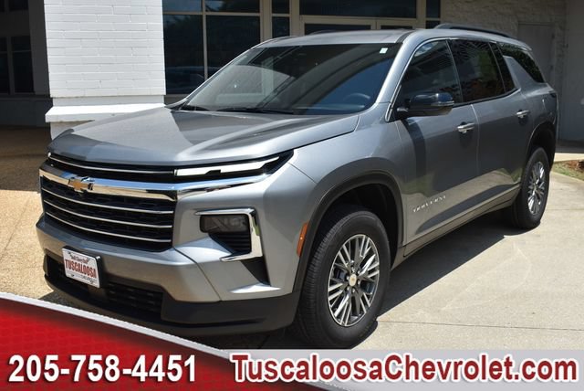 New 2026 Chevrolet Traverse LT w/ LPO, Floor Liner Package FWD image 5