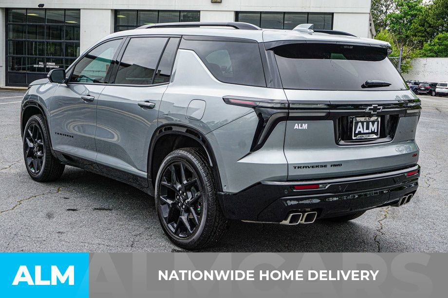 Used 2026 Chevrolet Traverse RS w/ LPO, Floor Liner Package AWD/4WD image 5