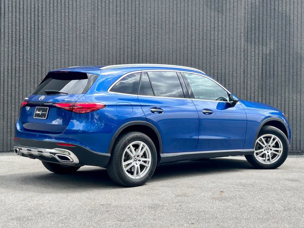 Used 2024 Mercedes-Benz GLC 300 4MATIC image 6