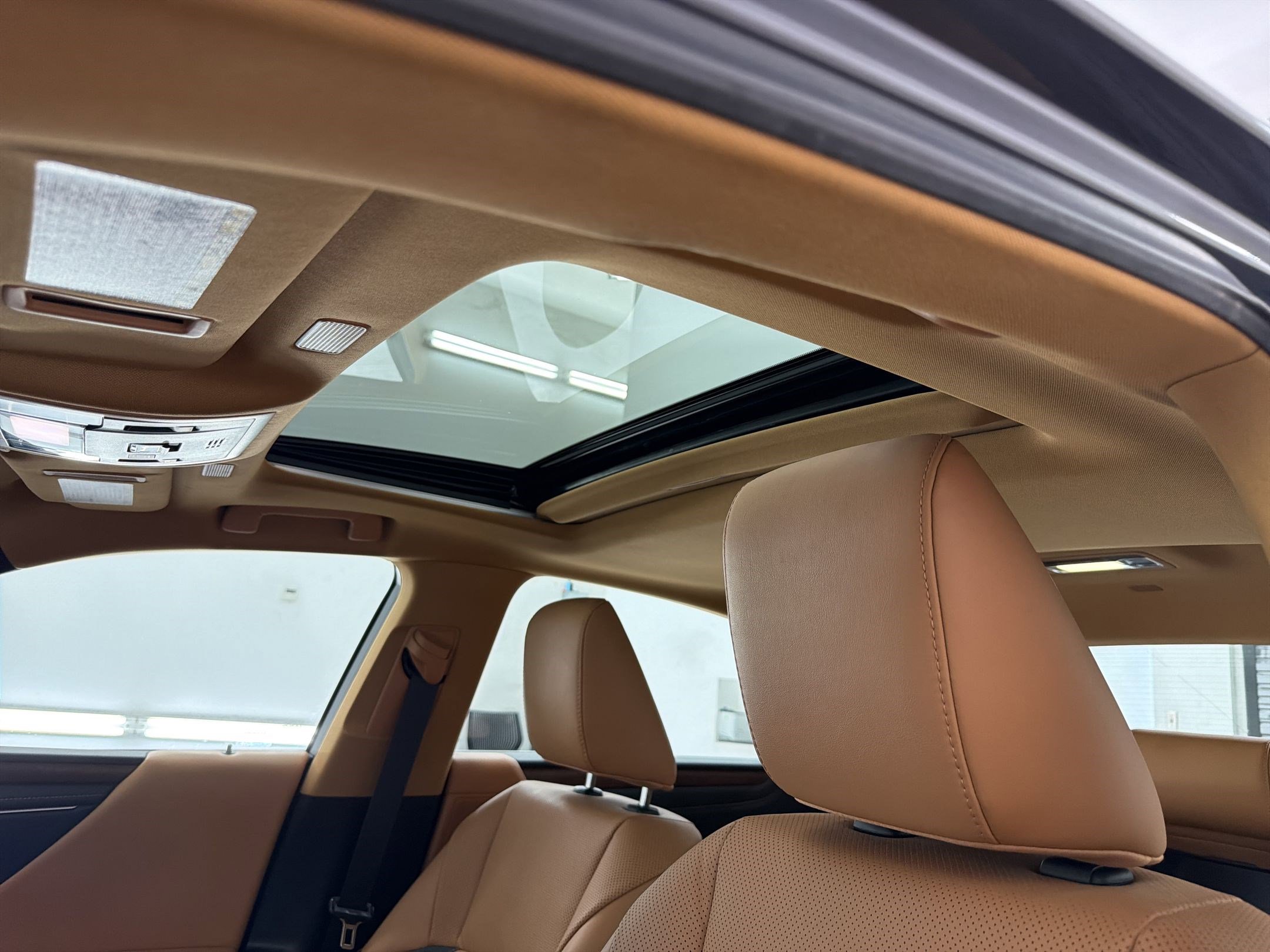 Certified 2024 Lexus ES 350 w/ Premium Package FWD image 16