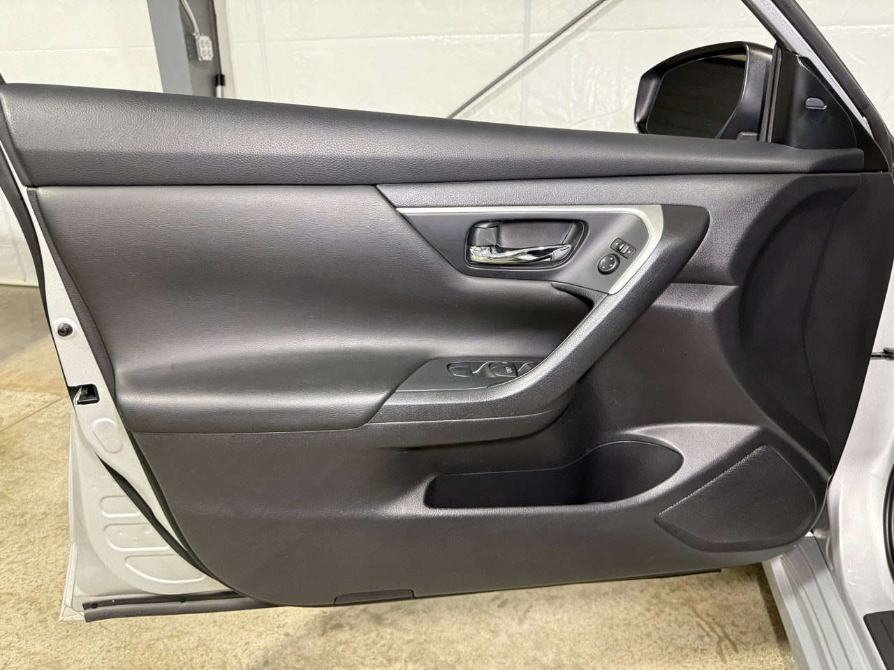 Used 2018 Nissan Altima 2.5 SV w/ 2.5 SV Technology Package image 12