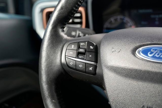 Used 2022 Ford Maverick Lariat w/ Lariat Luxury Package image 40