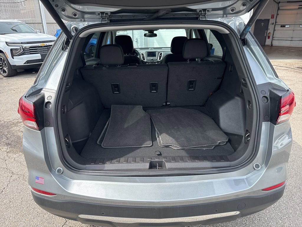 Used 2024 Chevrolet Equinox LT FWD image 13