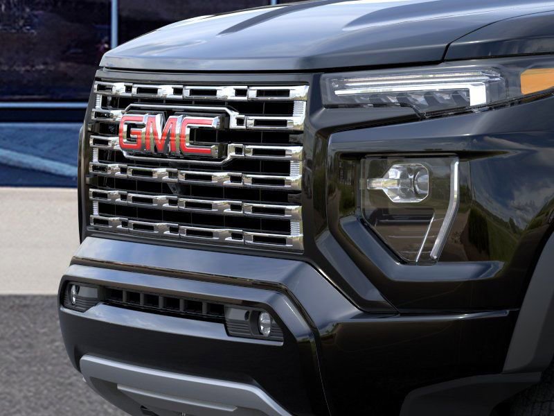 New 2026 GMC Canyon Denali image 13