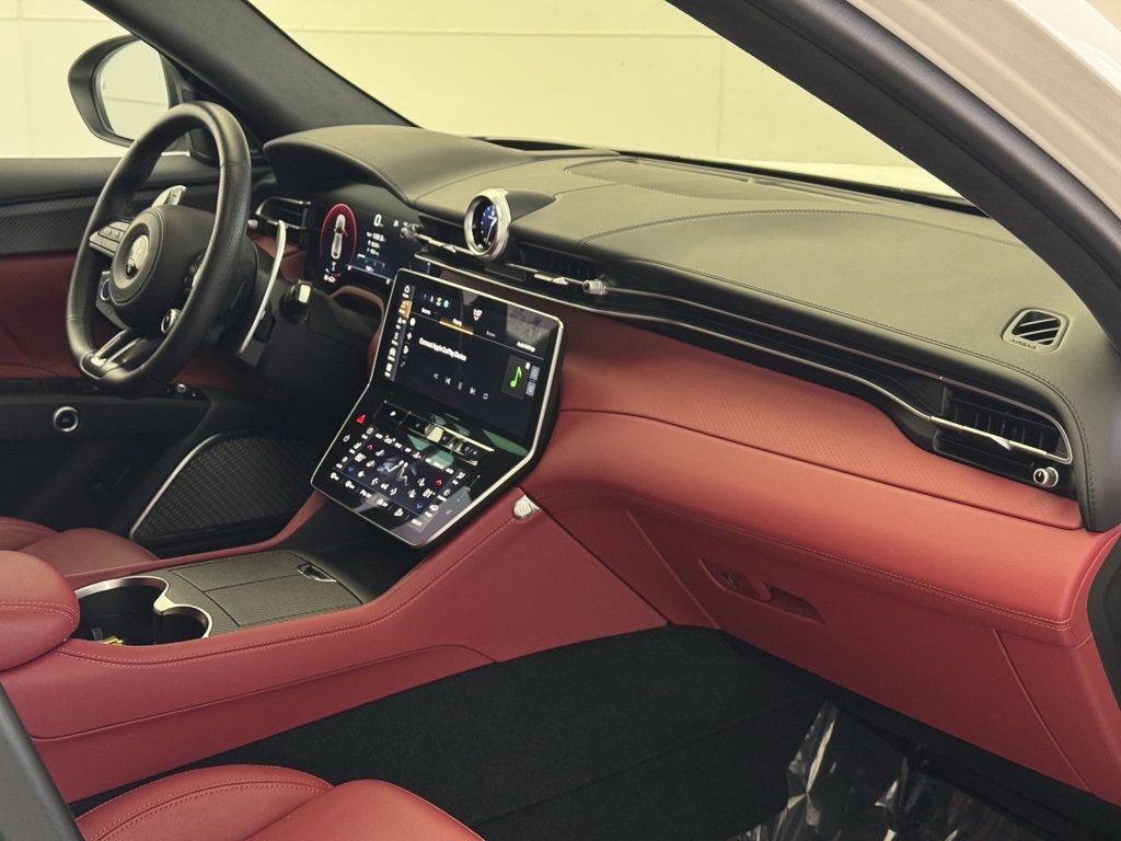 New 2024 Maserati Grecale Trofeo image 62