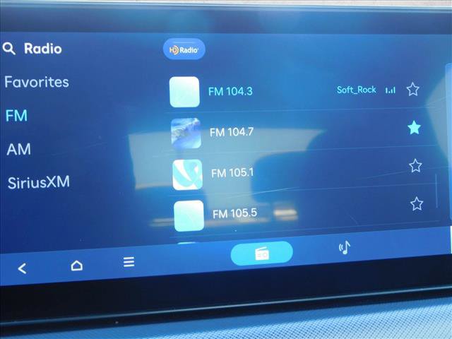 Used 2025 Hyundai Sonata SEL FWD image 19