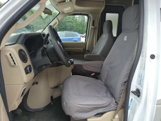 Used 2023 Ford E-450 and Econoline 450 Super Duty w/ Motorhome Prep Package image 13