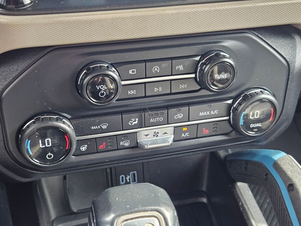 Used 2021 Ford Bronco Wildtrak AWD/4WD image 27
