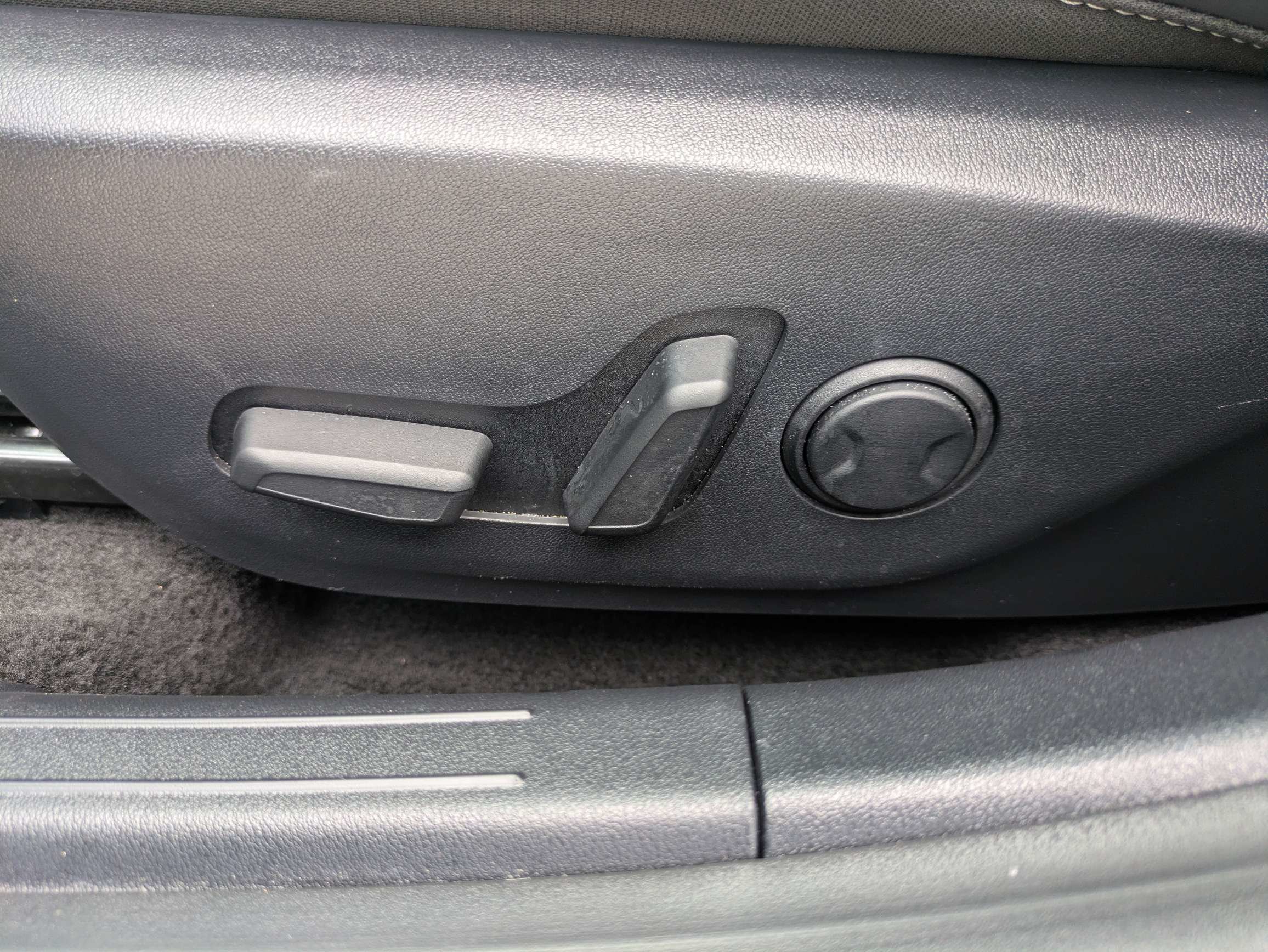 Certified 2025 Kia K4 GT-Line w/ GT-Line Sunroof Package FWD image 22