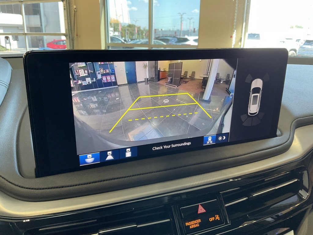 Certified 2025 Acura MDX w/ Technology Package image 18